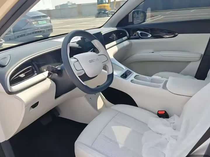 Фото 9 - Geely Galaxy Geome