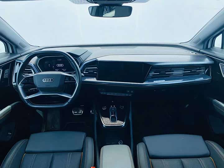 Фото 4 - Audi Q4 e-tron