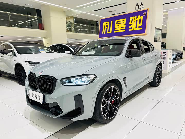 Фото 2 - BMW X4 M