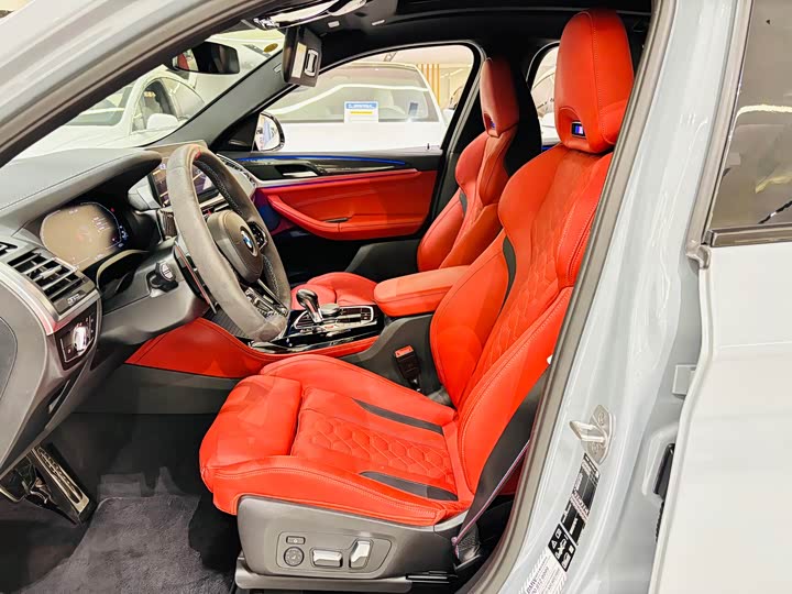 Фото 6 - BMW X4 M