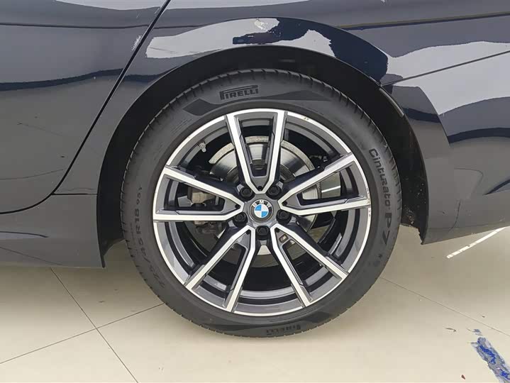 Фото 6 - BMW 3 Series