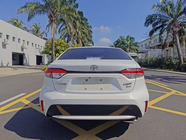 Фото 3 - Toyota Levin