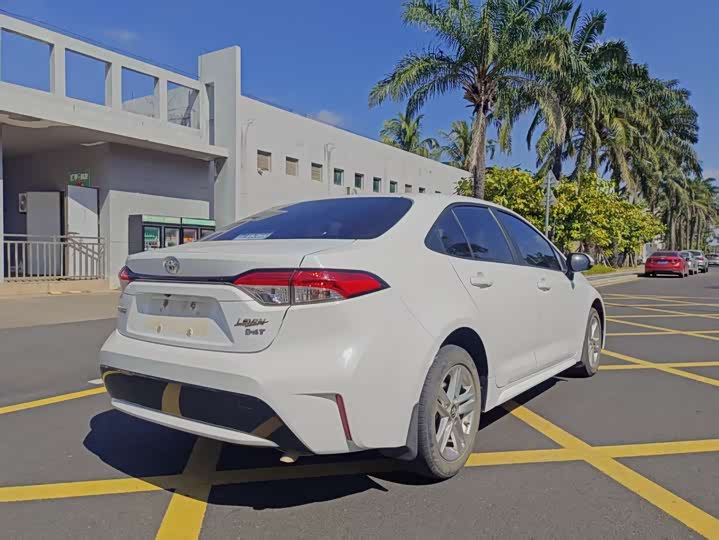 Фото 4 - Toyota Levin