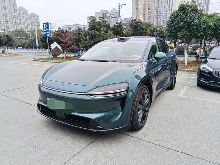 Фото 1 - Luxeed R7