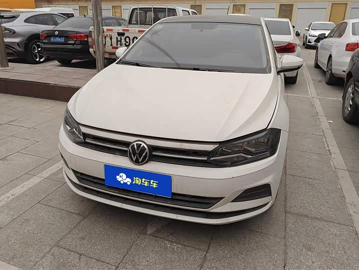 Фото 2 - Volkswagen Polo