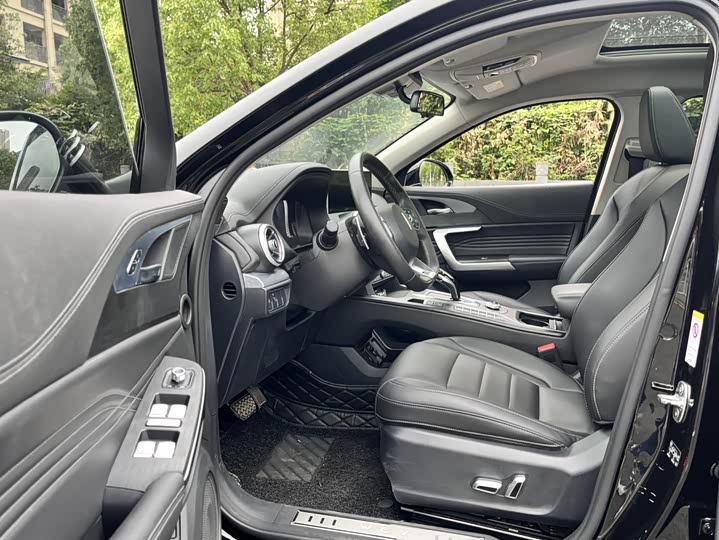 Фото 9 - Wey VV5