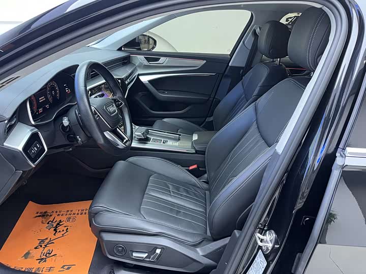 Фото 7 - Audi A6L