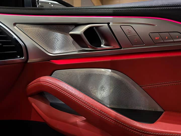 Фото 6 - BMW 8 Series