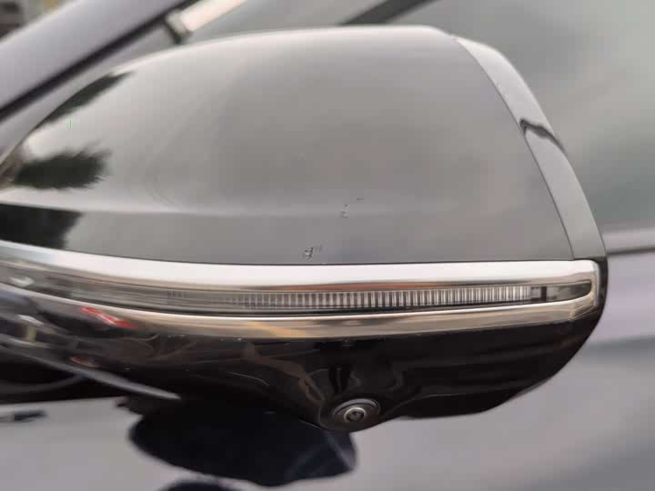 Фото 5 - Hongqi HS3