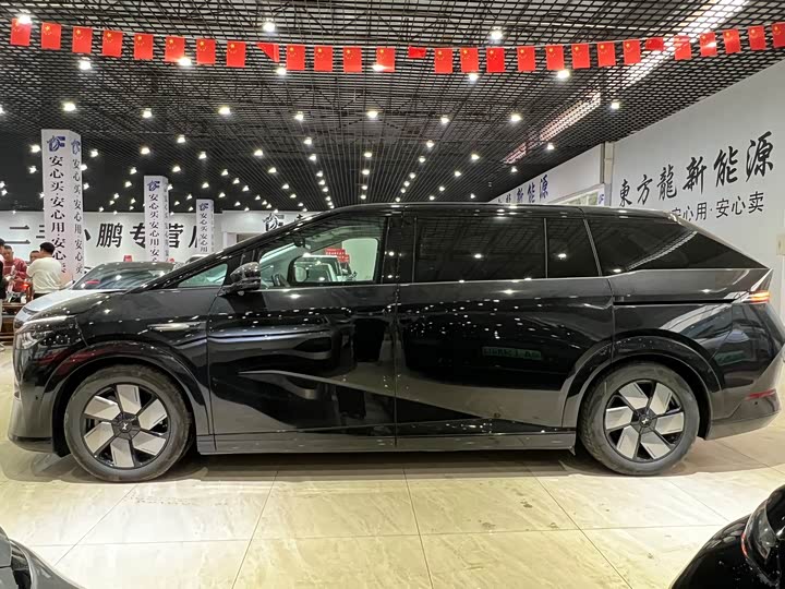 Фото 5 - XPeng X9