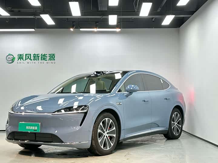 Фото 2 - Luxeed R7