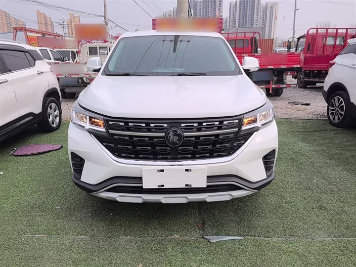 Фото 3 - Dongfeng Forthing T5