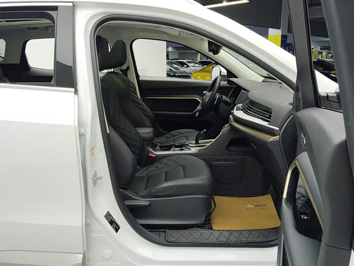 Фото 8 - Haval H6