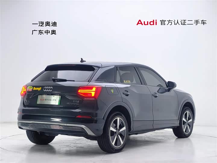 Фото 4 - Audi Q2L e-tron