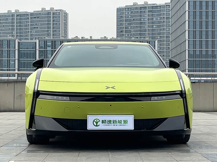 Фото 2 - XPeng P7