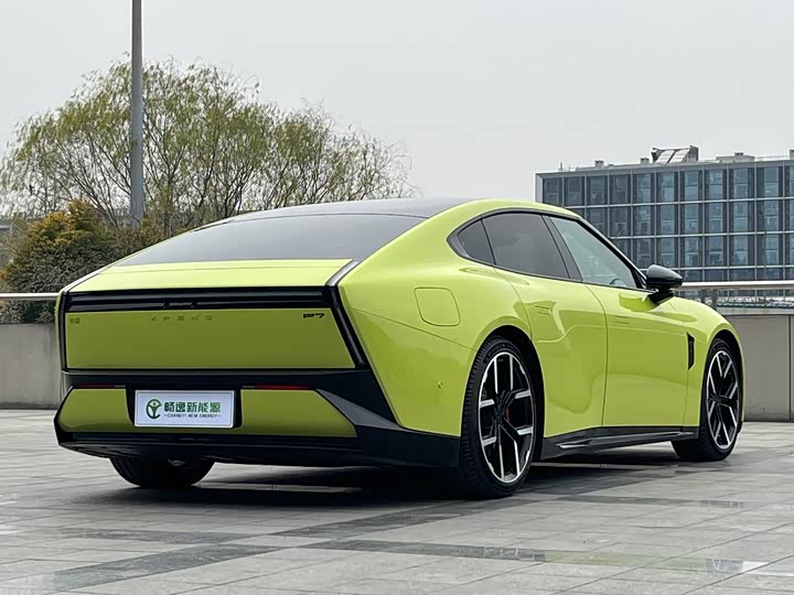 Фото 4 - XPeng P7