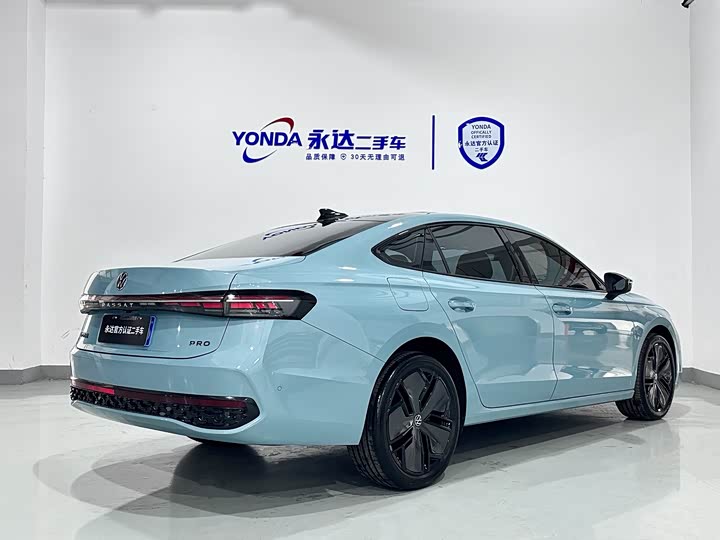 Фото 5 - Volkswagen Passat