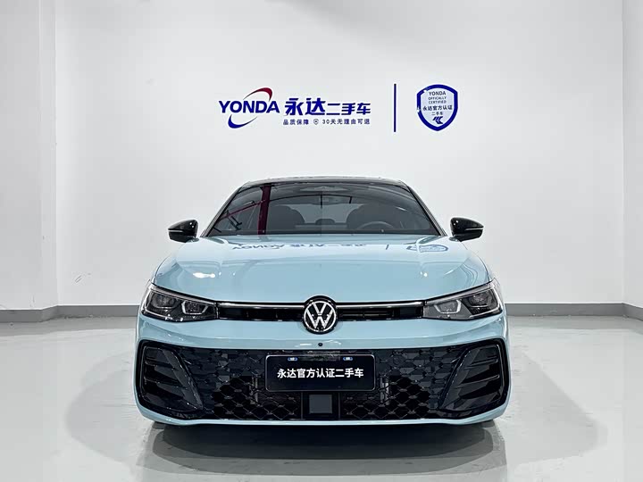 Фото 7 - Volkswagen Passat