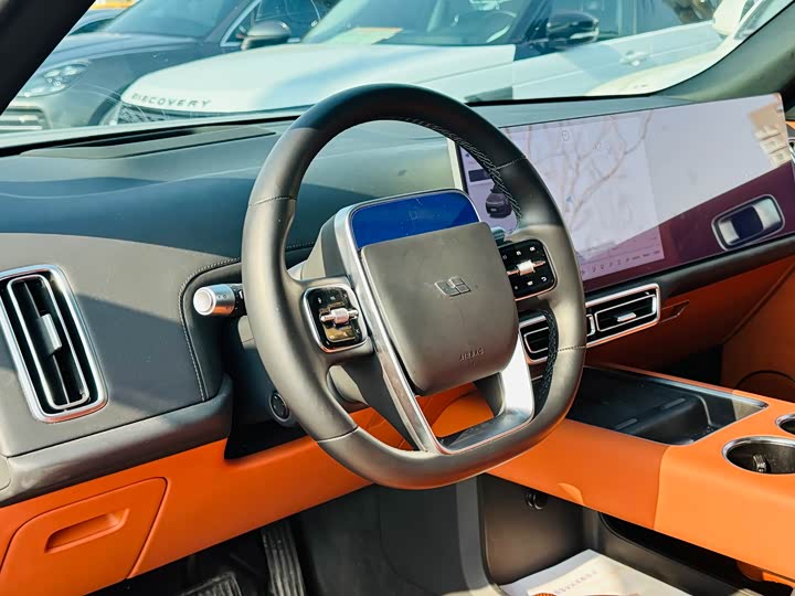 Фото 8 - LiXiang L8