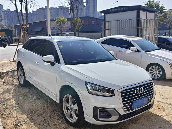 Фото 3 - Audi Q2L
