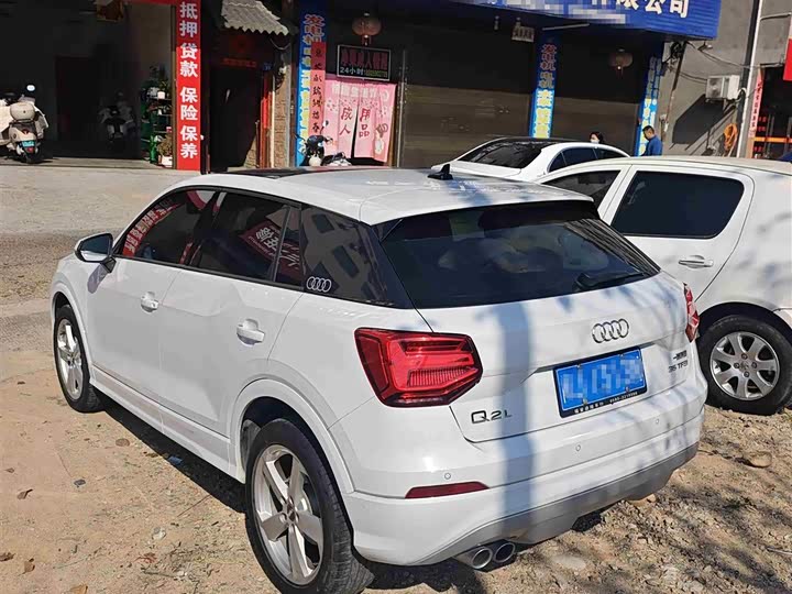 Фото 8 - Audi Q2L