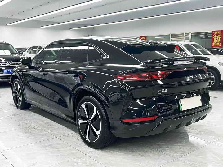 Фото 4 - BYD Song L