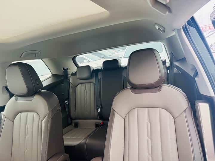 Фото 6 - Volkswagen Viloran