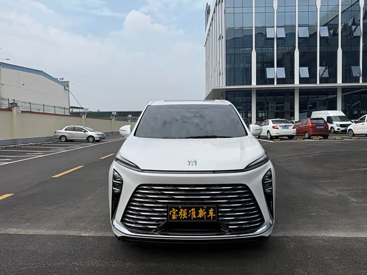 Фото 1 - Buick GL8 ES