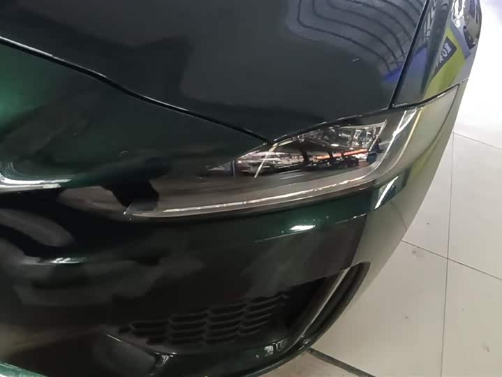 Фото 5 - Jaguar XE L