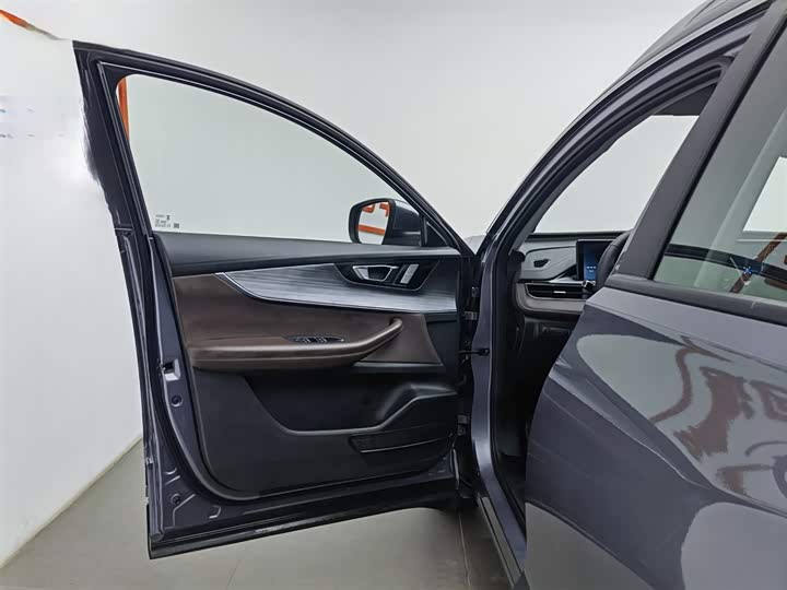 Фото 8 - Chery Tiggo 7