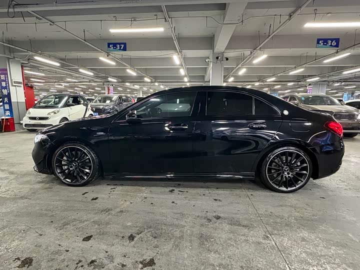 Фото 3 - Mercedes-Benz A-Class AMG