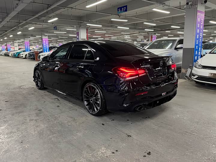 Фото 4 - Mercedes-Benz A-Class AMG