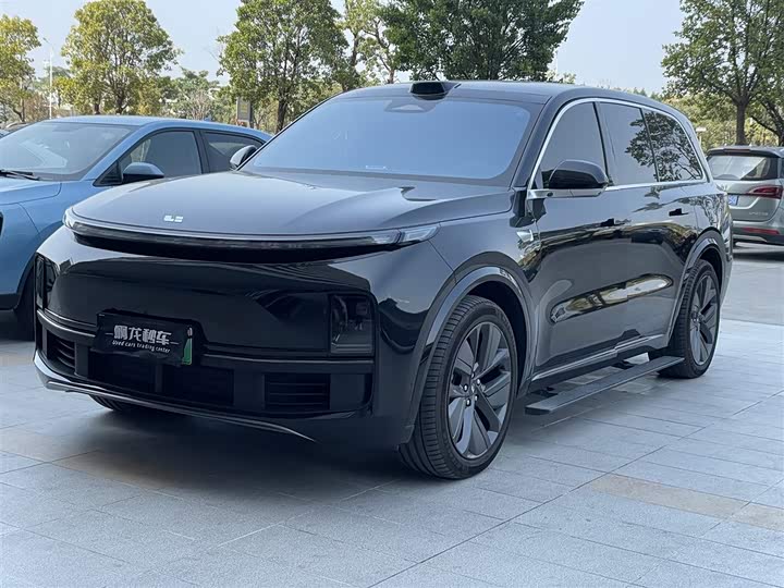 Фото 1 - LiXiang L9