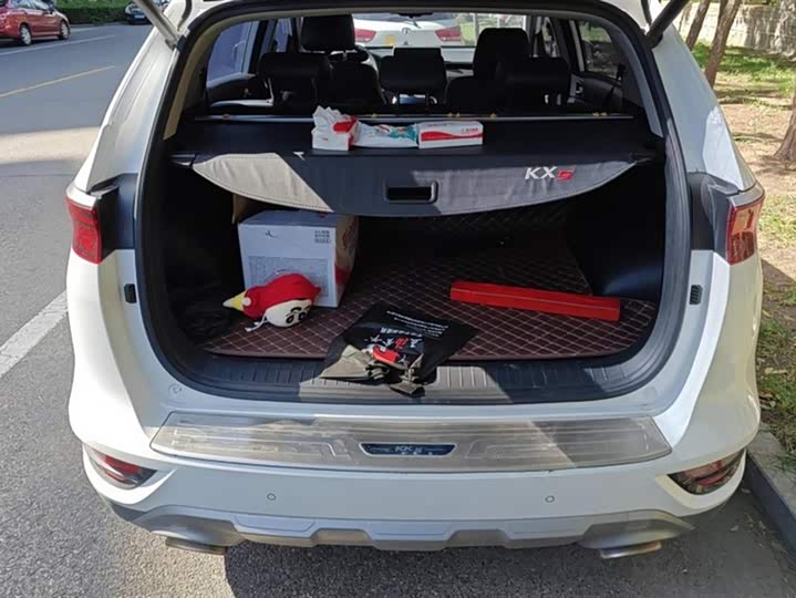 Фото 4 - Kia KX5