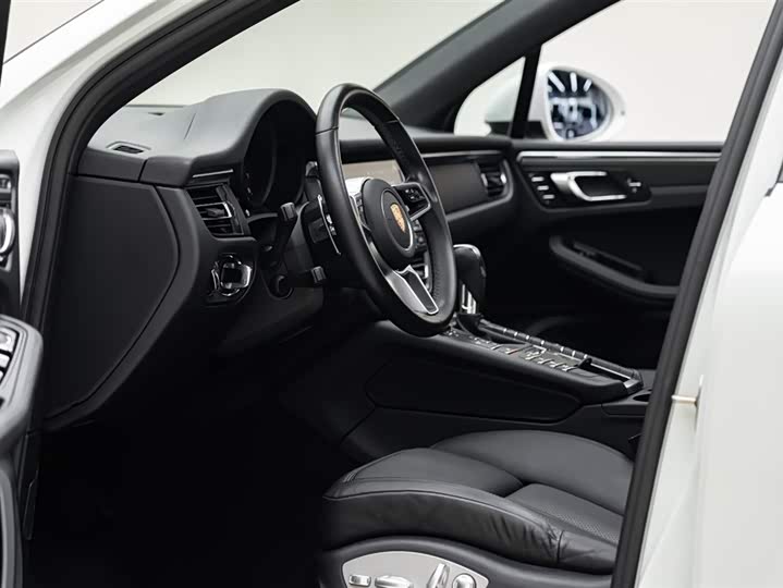 Фото 9 - Porsche Macan