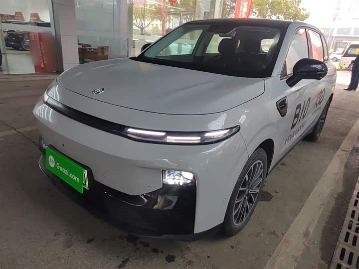 Фото 1 - Leapmotor B10