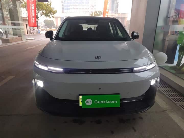 Фото 3 - Leapmotor B10