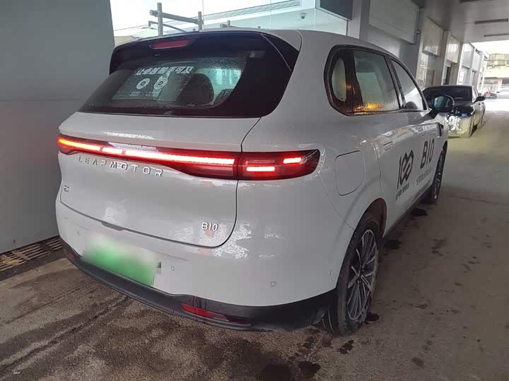 Фото 7 - Leapmotor B10