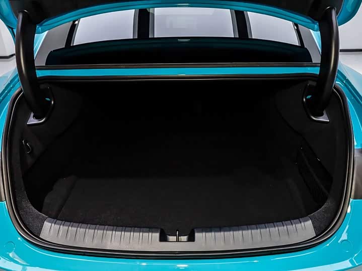 Фото 6 - Xiaomi SU7