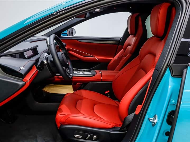 Фото 9 - Xiaomi SU7