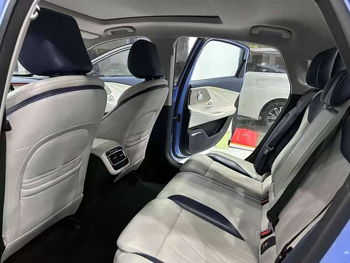 Фото 6 - Chery Arrizo 8