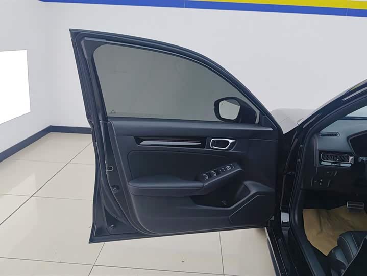 Фото 7 - Honda Civic