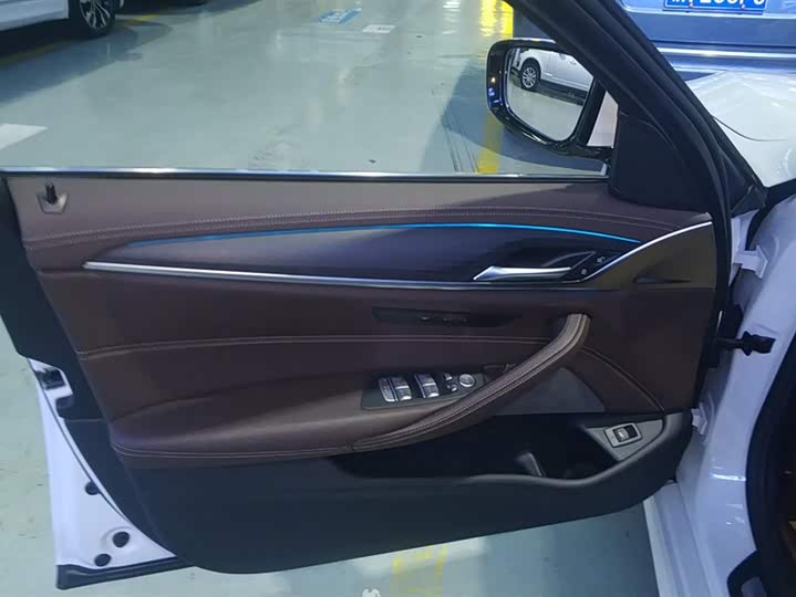 Фото 7 - BMW 5 Series