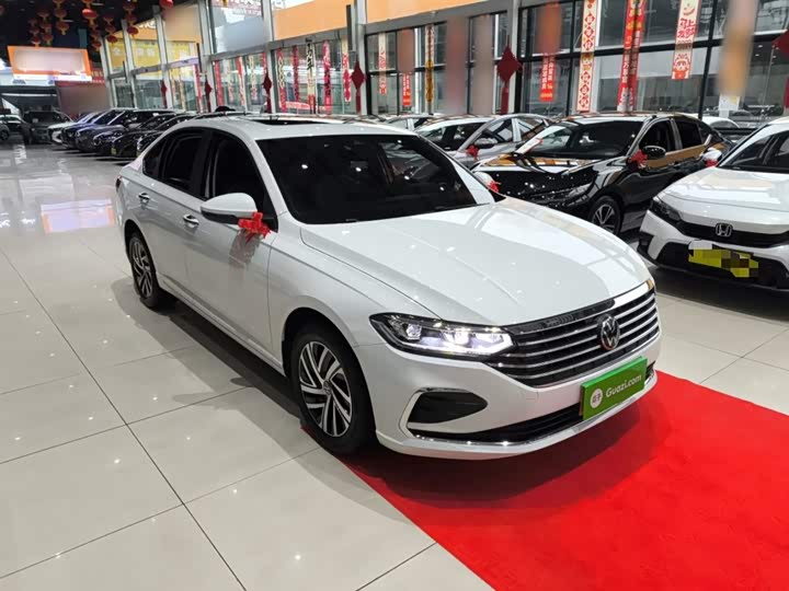 Фото 4 - Volkswagen Lavida