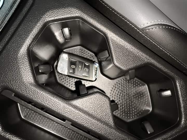 Фото 9 - Volkswagen Lavida