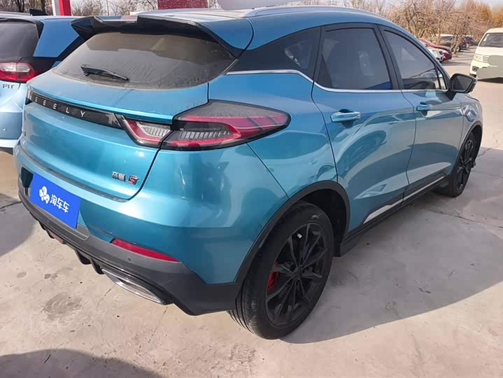 Фото 3 - Geely Emgrand GS