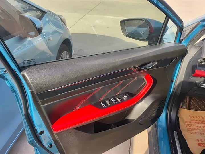 Фото 7 - Geely Emgrand GS