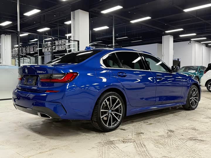 Фото 6 - BMW 3 Series