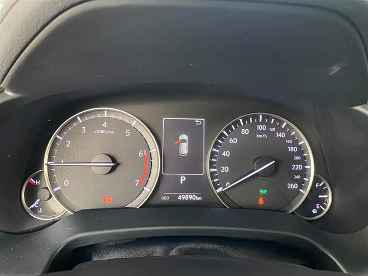 Фото 8 - Lexus RX