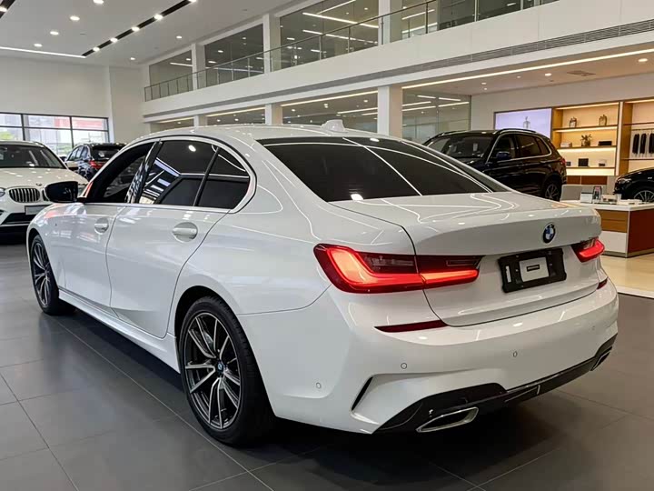 Фото 7 - BMW 3 Series